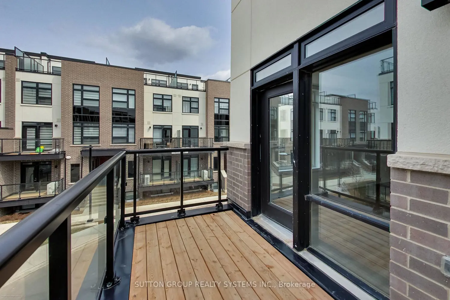 Additional image 13 of 1593 Rose Way 102