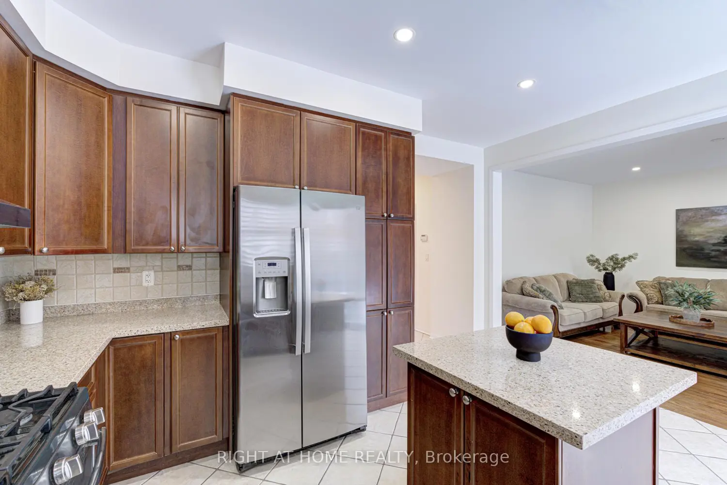 Additional image 10 of 796 Rayner Court