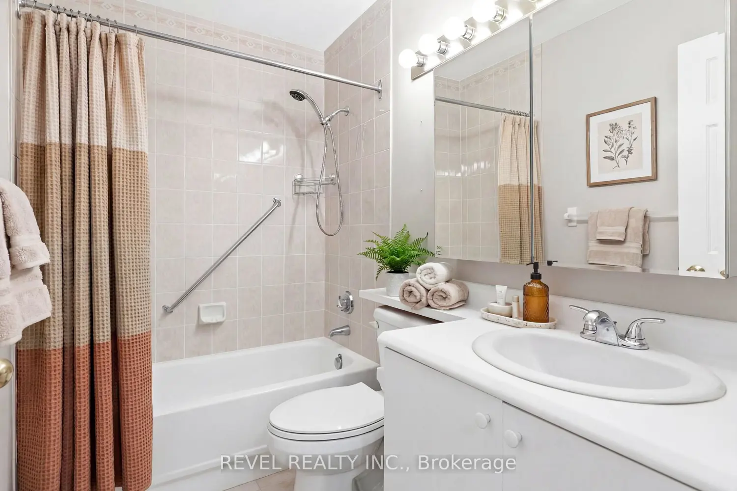 Additional image 14 of 4 Heritage Way 309