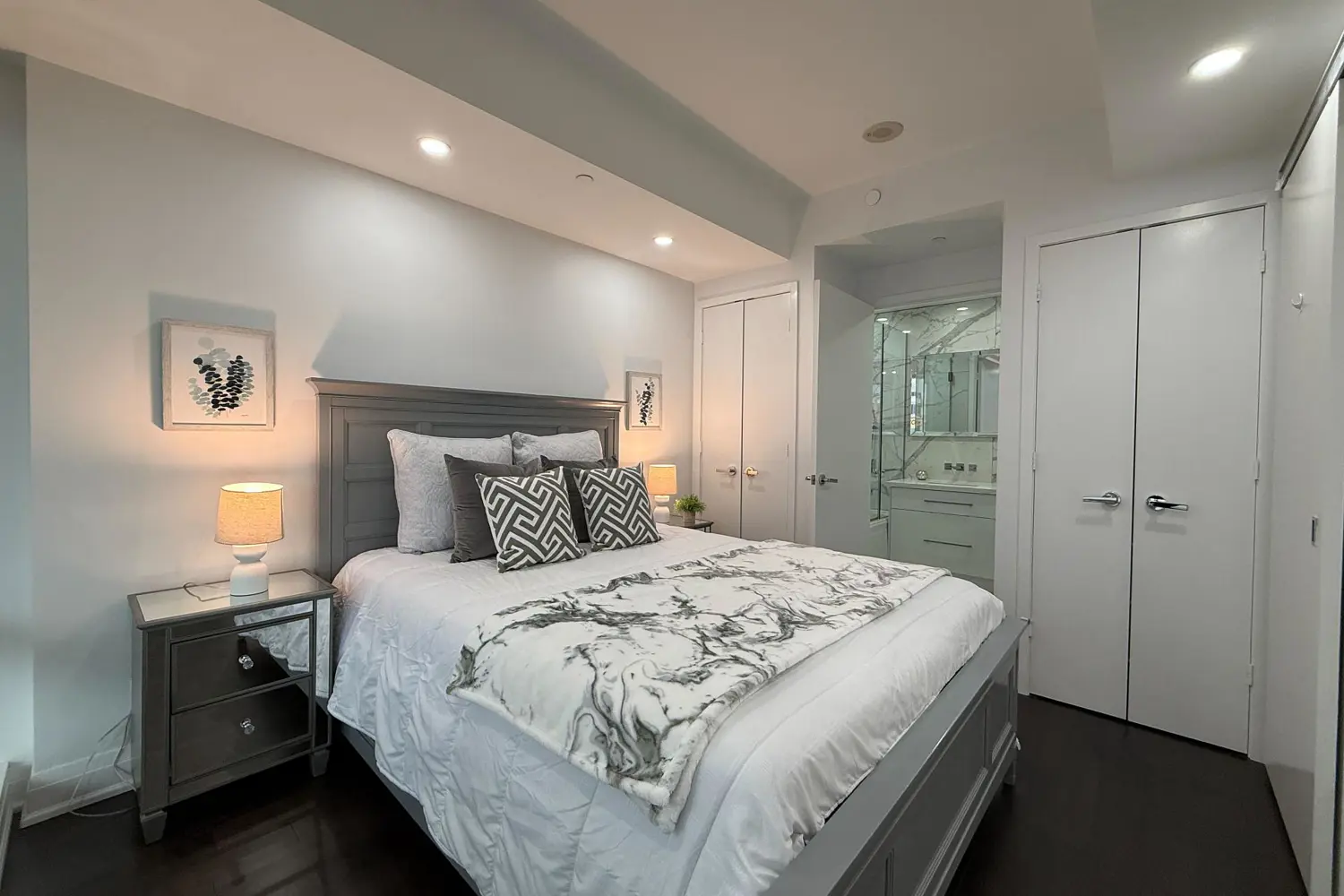 Additional image 8 of 1 Bloor Street 1508