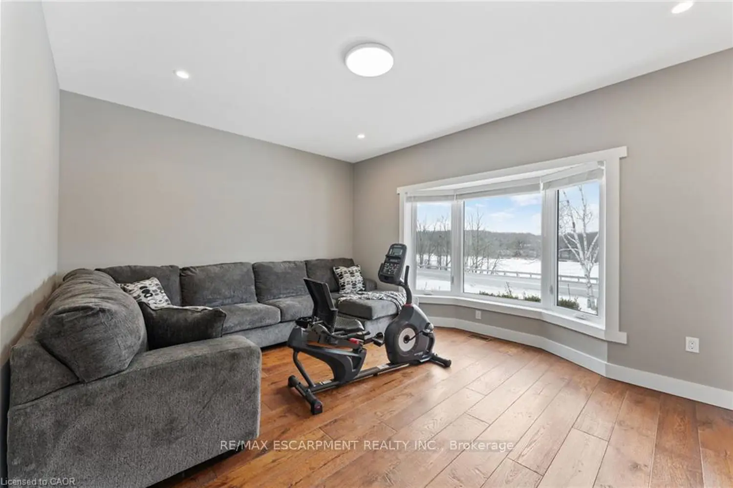 Additional image 8 of 2210 Highway 54