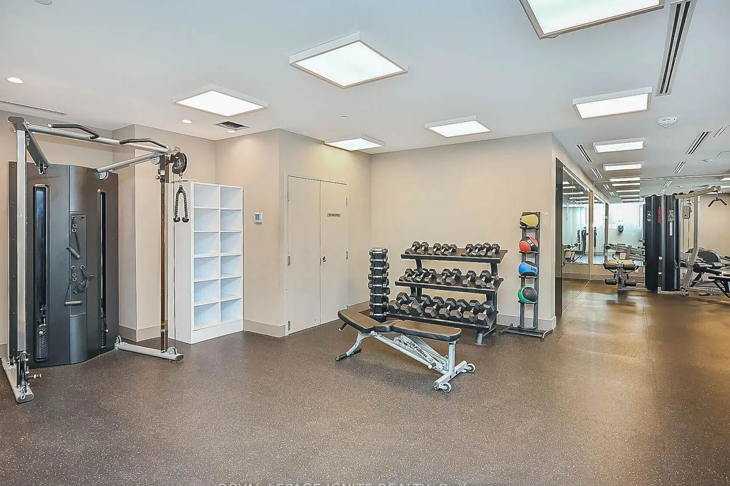 Additional image 17 of 35 Watergarden Drive 2516