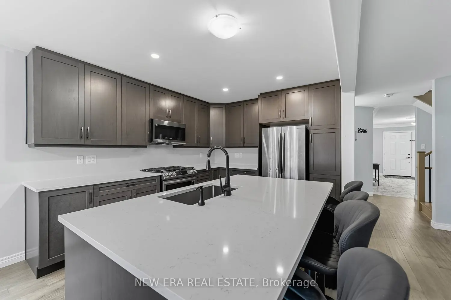 Additional image 5 of 907 Bramford Terrace