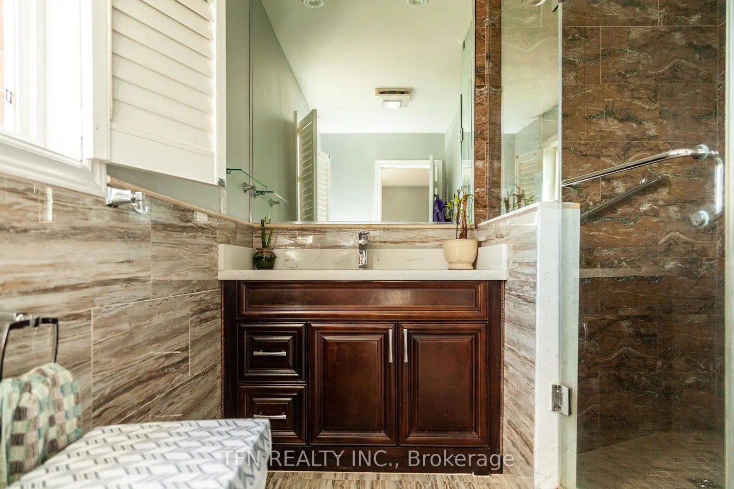 5 Belwood Boulevard photo 2
