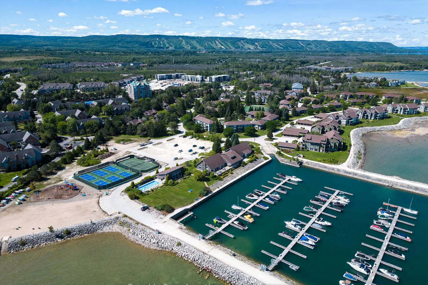 Additional image 11 of 417 Mariners Way