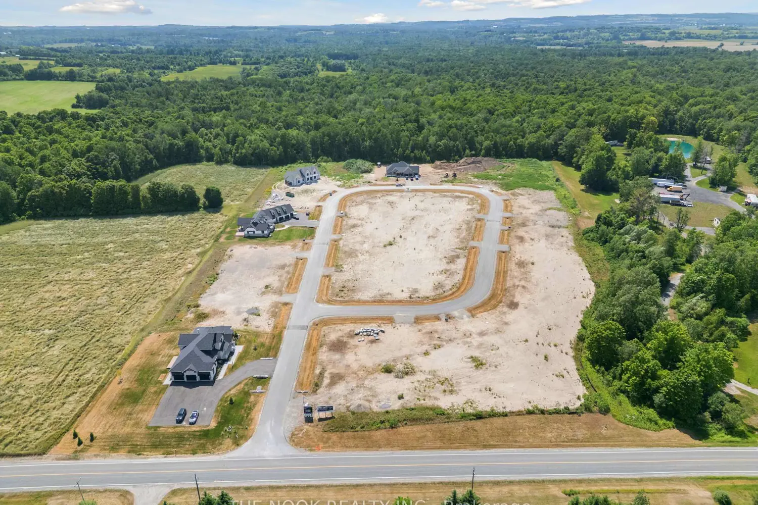 5442 Winfield Drive photo 3