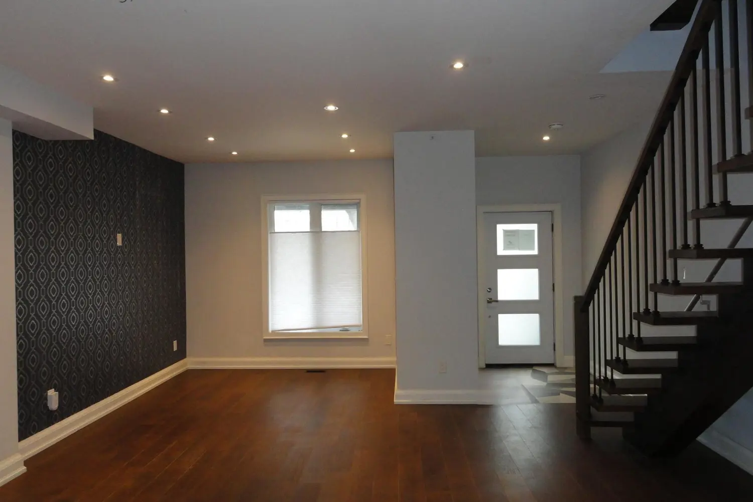 Additional image 5 of 33 Edwin Avenue