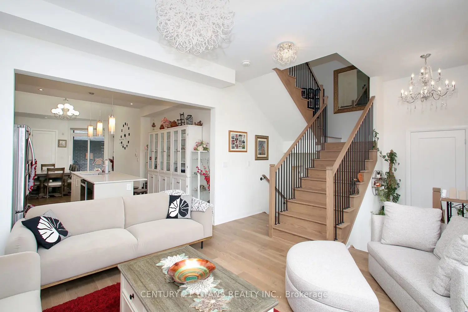 Additional image 5 of 18 Vern Robertson Gate