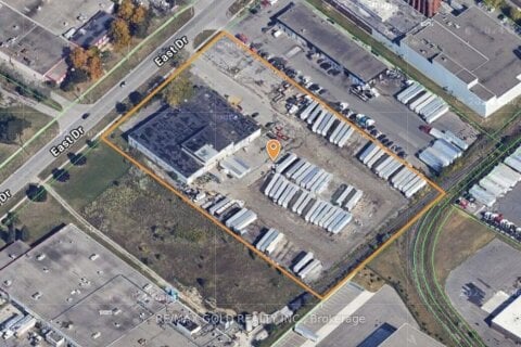 Additional image 2 of 115 East Drive E, Brampton, ON, L6T 1B5
