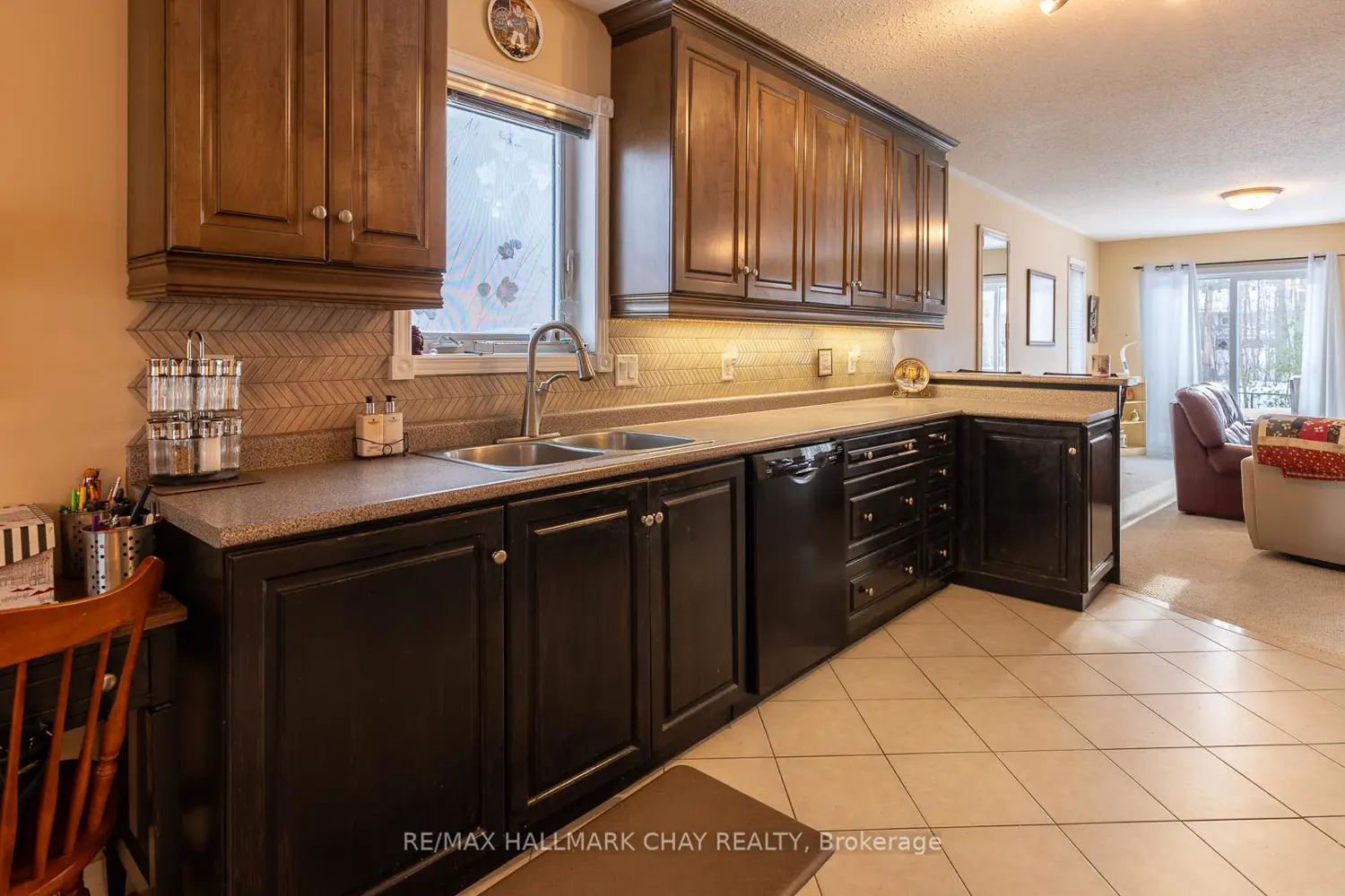 Additional image 6 of 13 Tona Trail