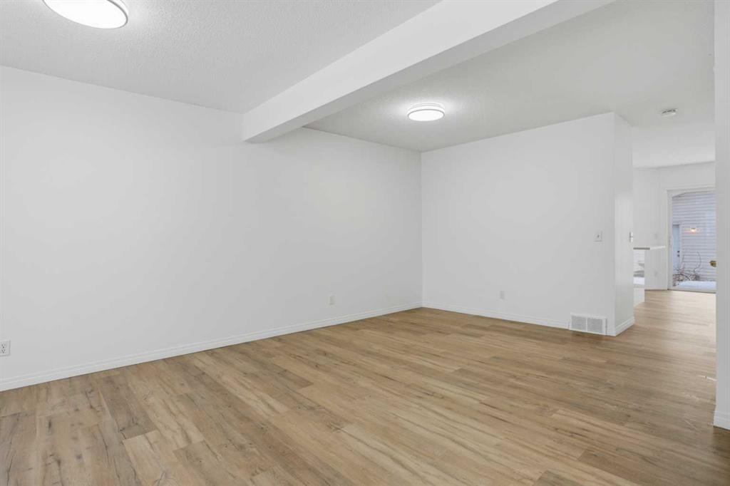 Additional image 5 of 137 Taravista Crescent NE, Calgary, AB, T3J 4N8