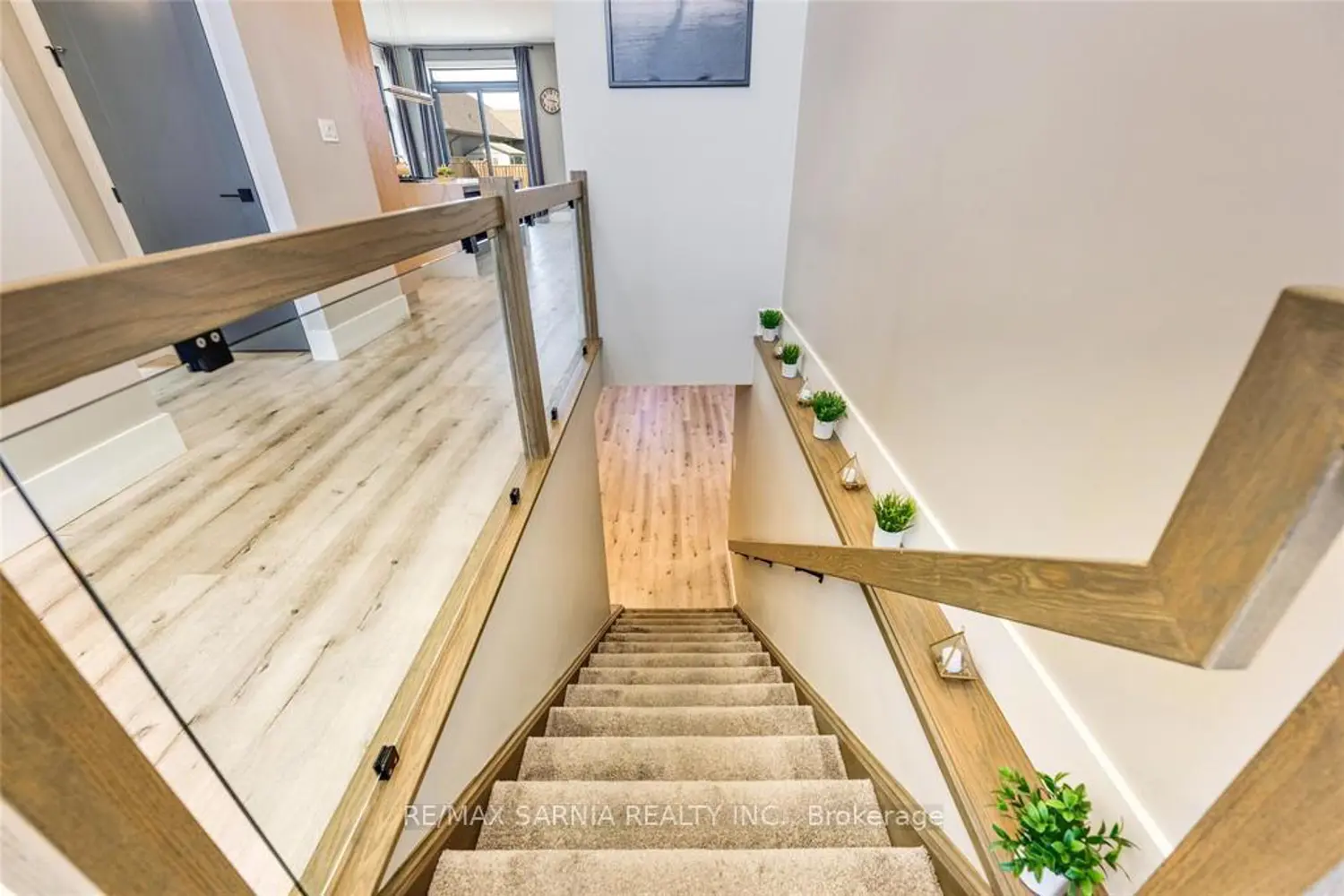 Additional image 8 of 616 Mead Boulevard