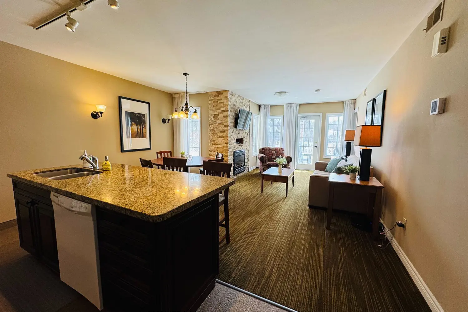 Additional image 11 of 90 Highland Drive 2076-77