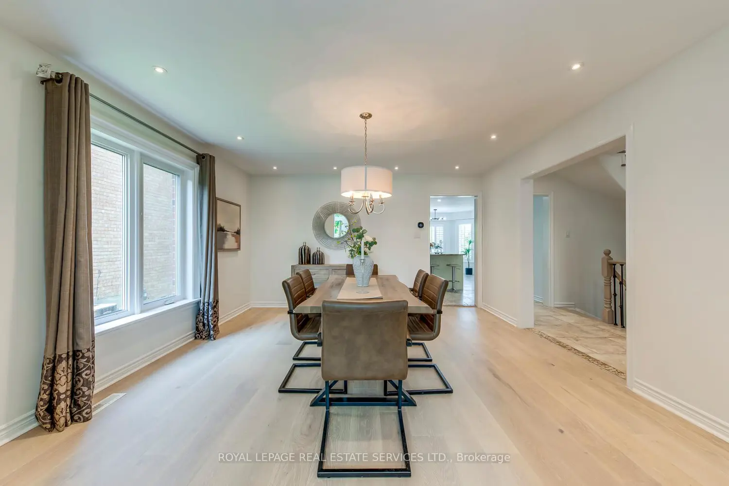 Additional image 2 of 1387 Bayshire Drive