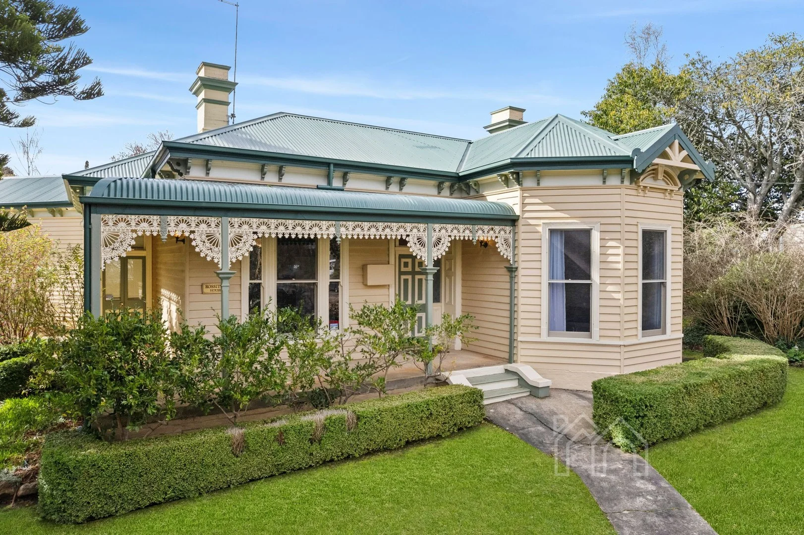 27 Raglan Street, Daylesford VIC 3460
