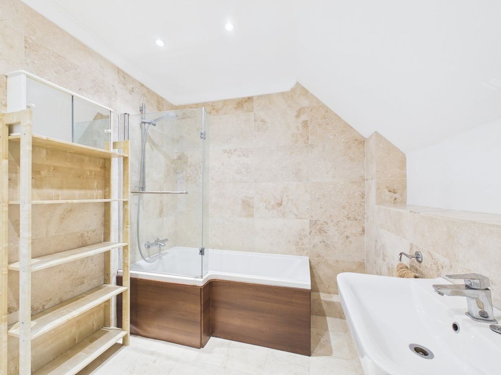 Additional image 5 of 2 bed flat for sale2 Saddlers Mews, Ramsgate CT12