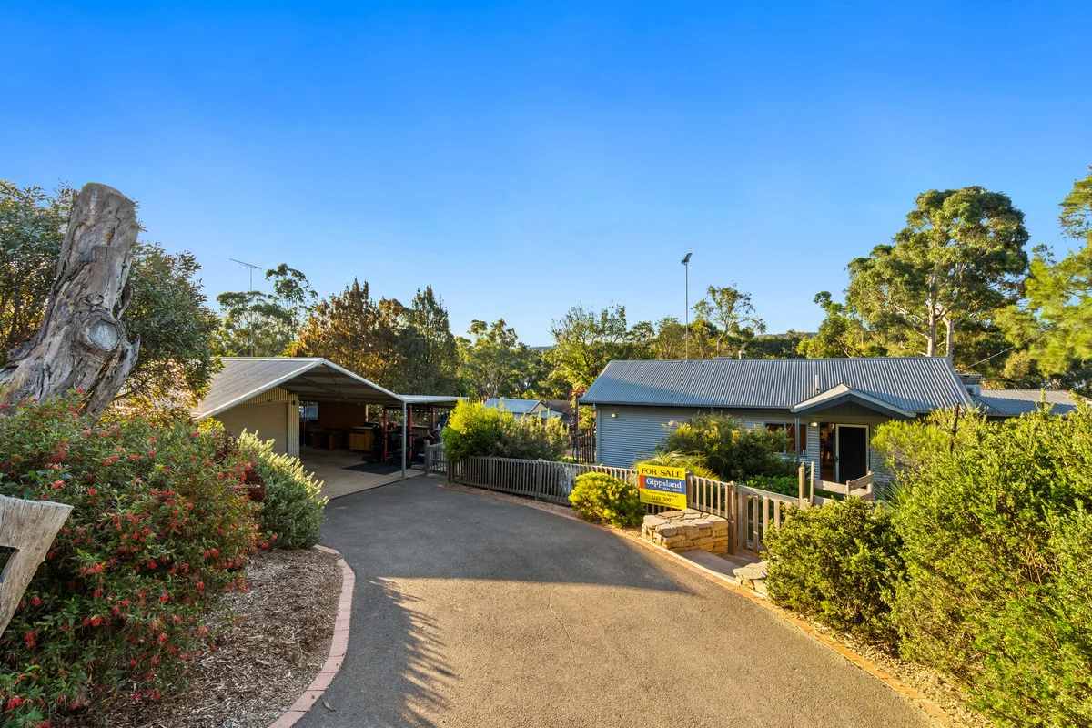 43-45 Lakeview Street, Glenmaggie VIC 3858