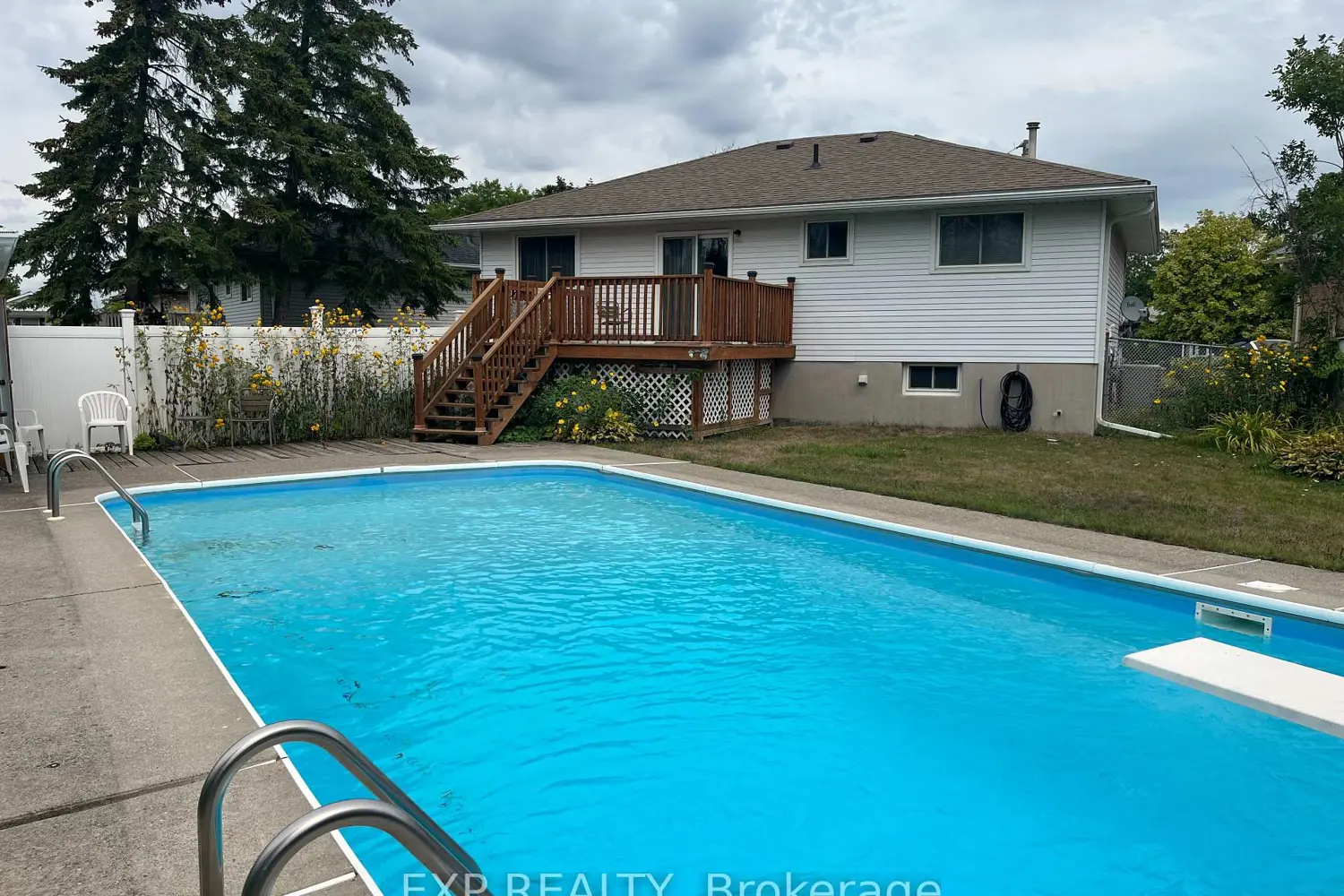 Additional image 20 of 14 Dixie Place