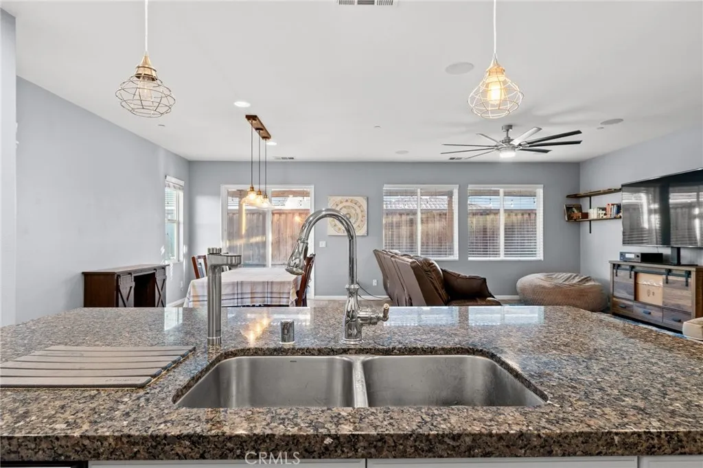 Additional image 20 of 9705 Dutchman Peak Ln, Bakersfield, CA 93311