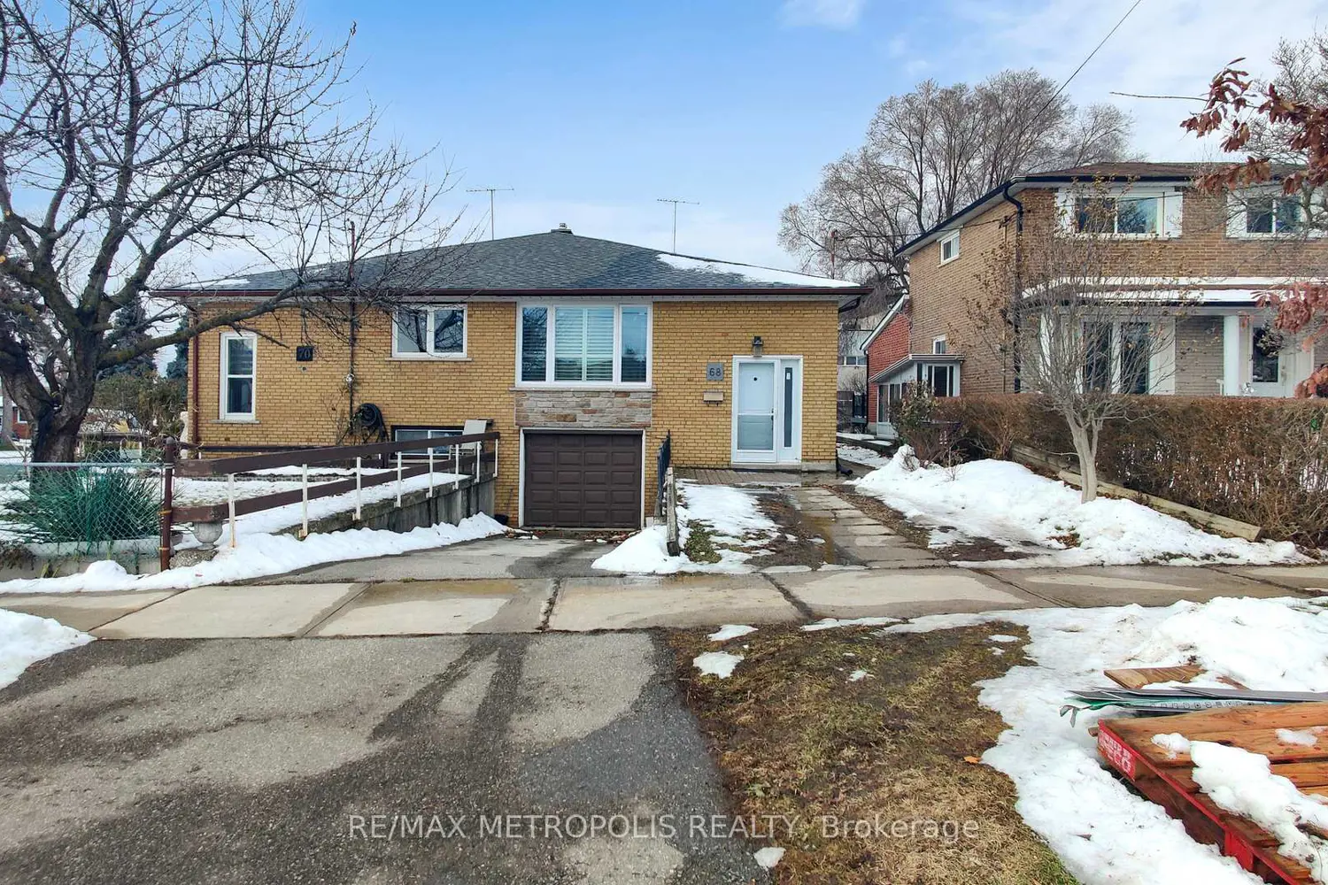68 Paulvale Crescent