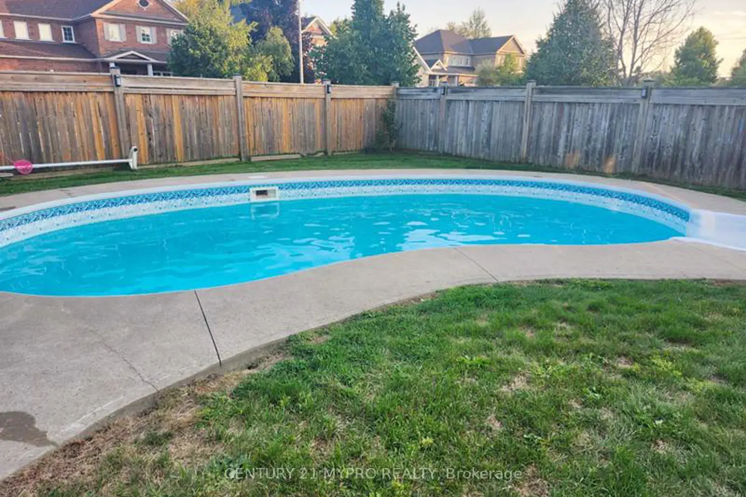 Additional image 9 of 2 Whitestone Drive