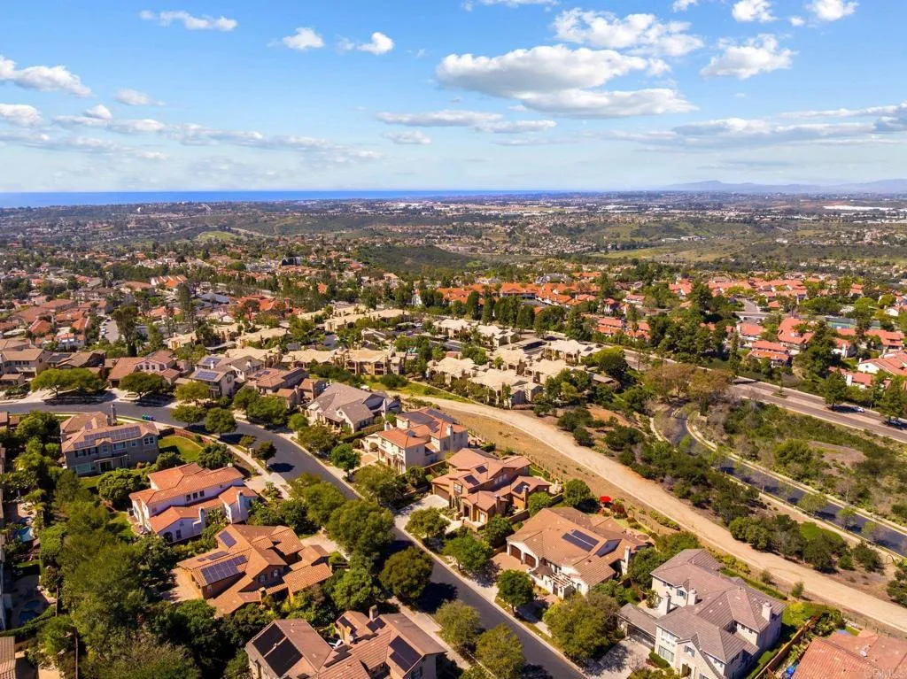 Additional image 41 of 7090 Corintia Street, Carlsbad, CA 92009