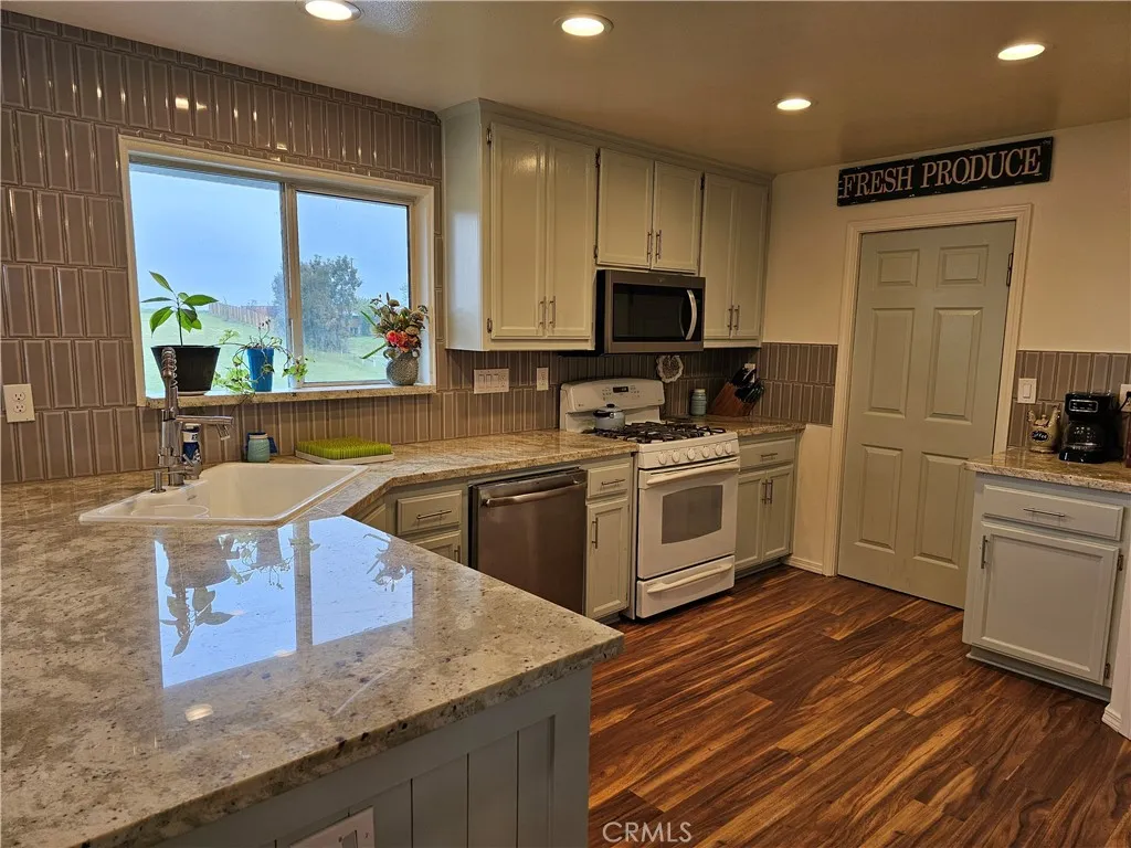 Additional image 3 of 8199 Plane View, Paso Robles, CA 93446