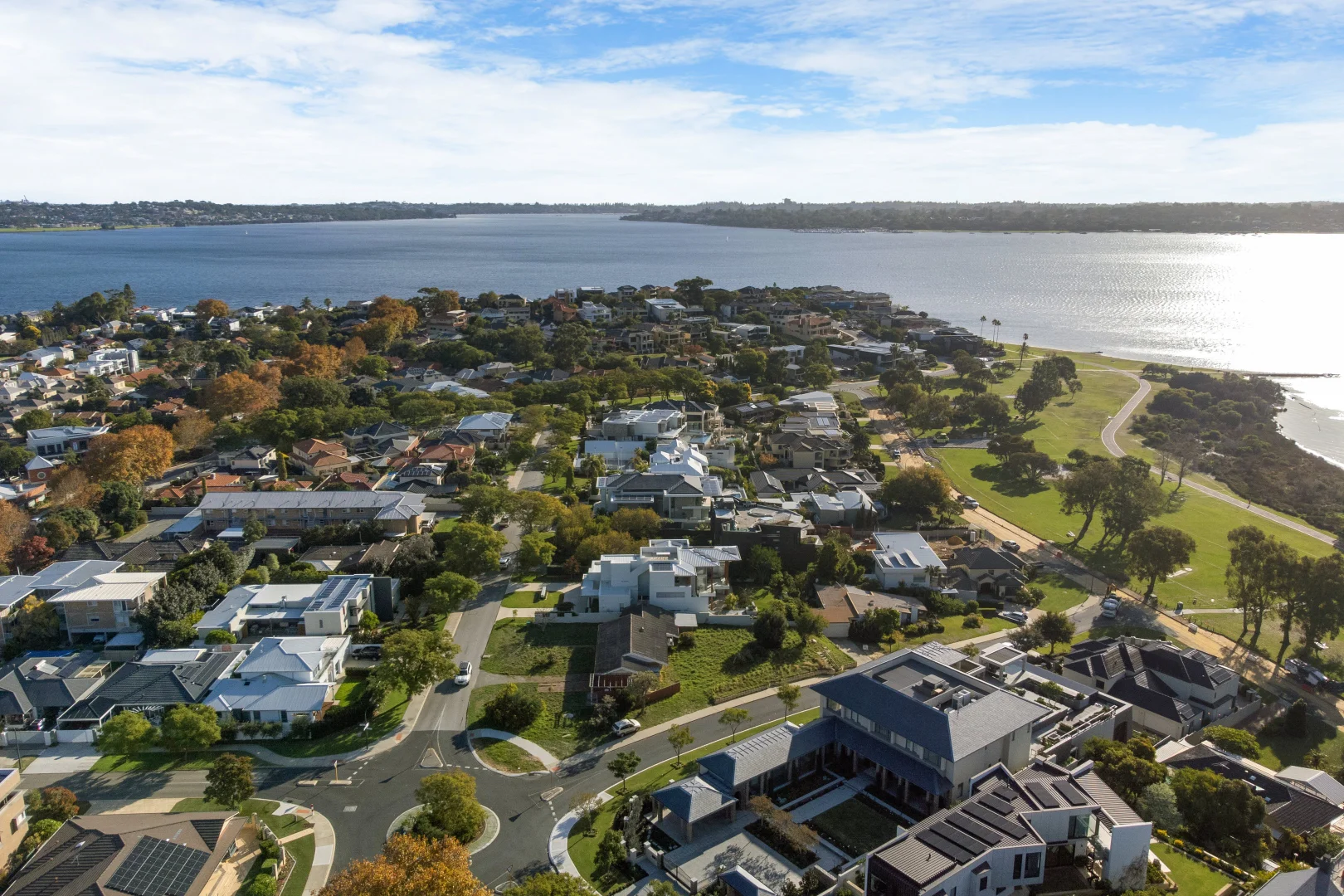 Additional image 5 of 76 Tweeddale Road, Applecross WA 6153