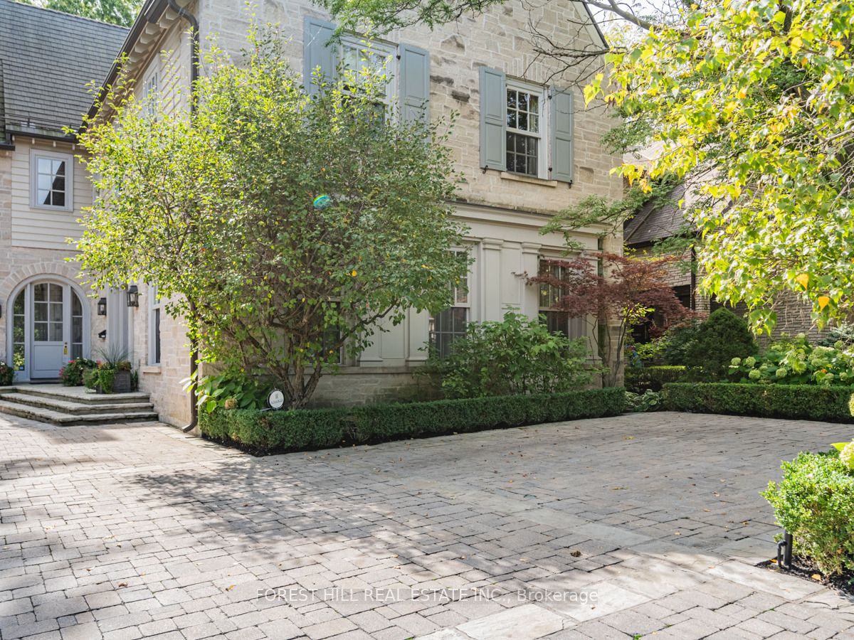 Additional image 4 of 1 Burton Road, Toronto, ON, M5P 1T6