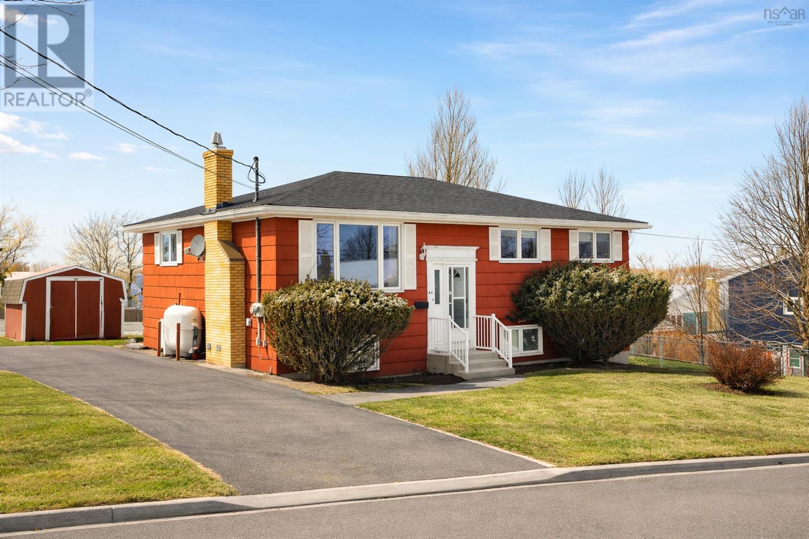 44 Clearview Street, Halifax, NS, B3R1N6
