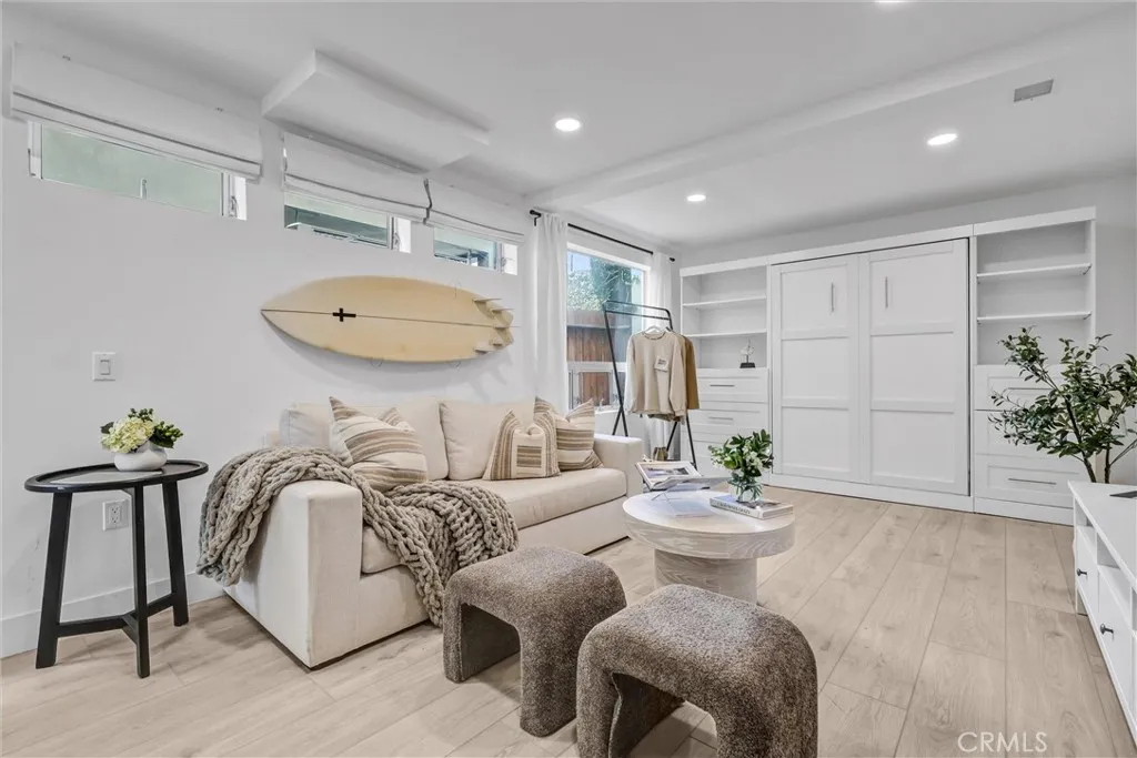 Additional image 9 of 1025 Oro St, Laguna Beach, CA 92651