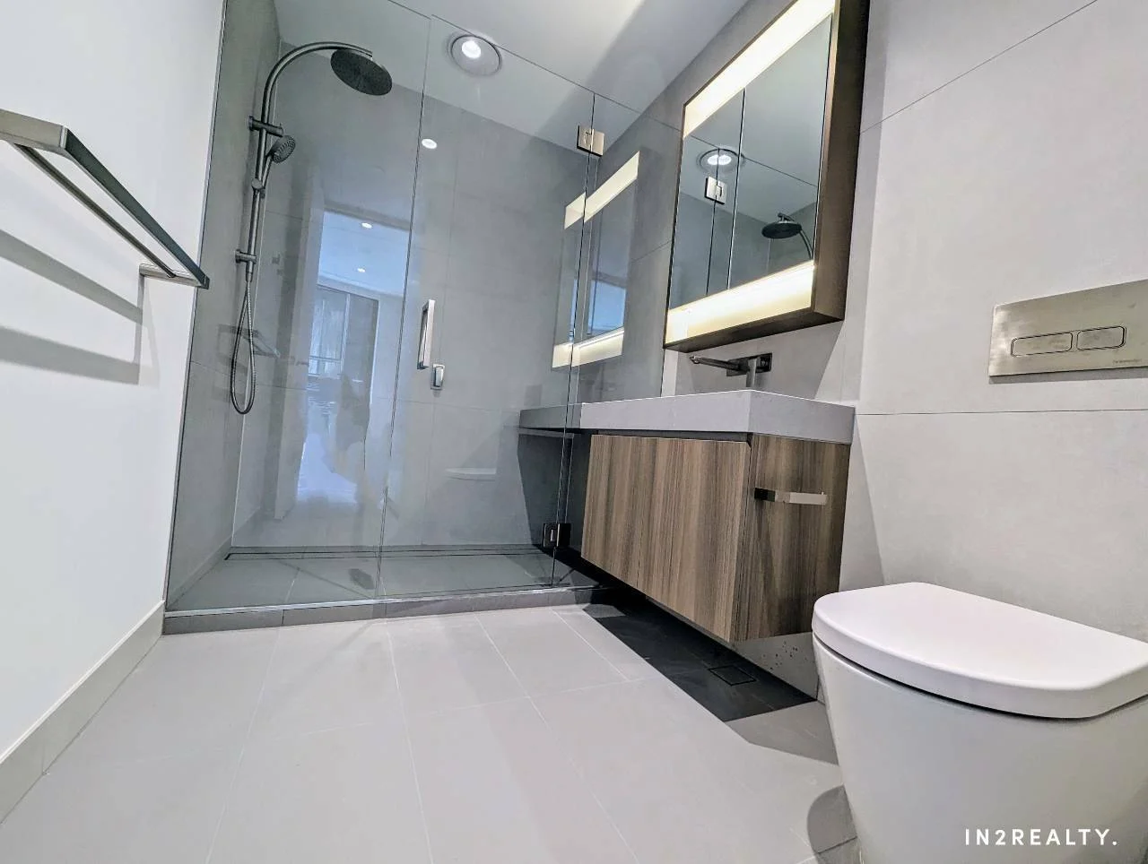 Additional image 11 of Melbourne VIC 3004