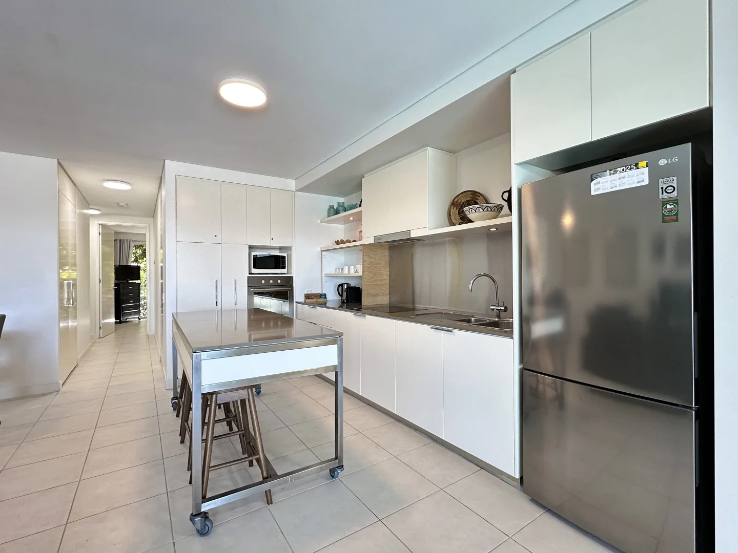 Additional image 7 of 832/123 Sooning St (Blue On Blue), Nelly Bay QLD 4819