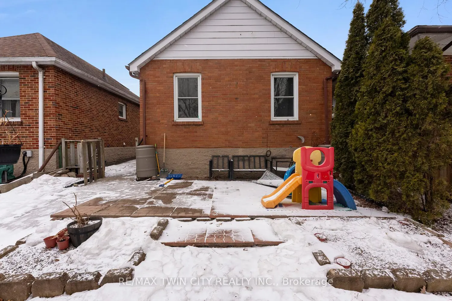 Additional image 18 of 69 Lyons Avenue