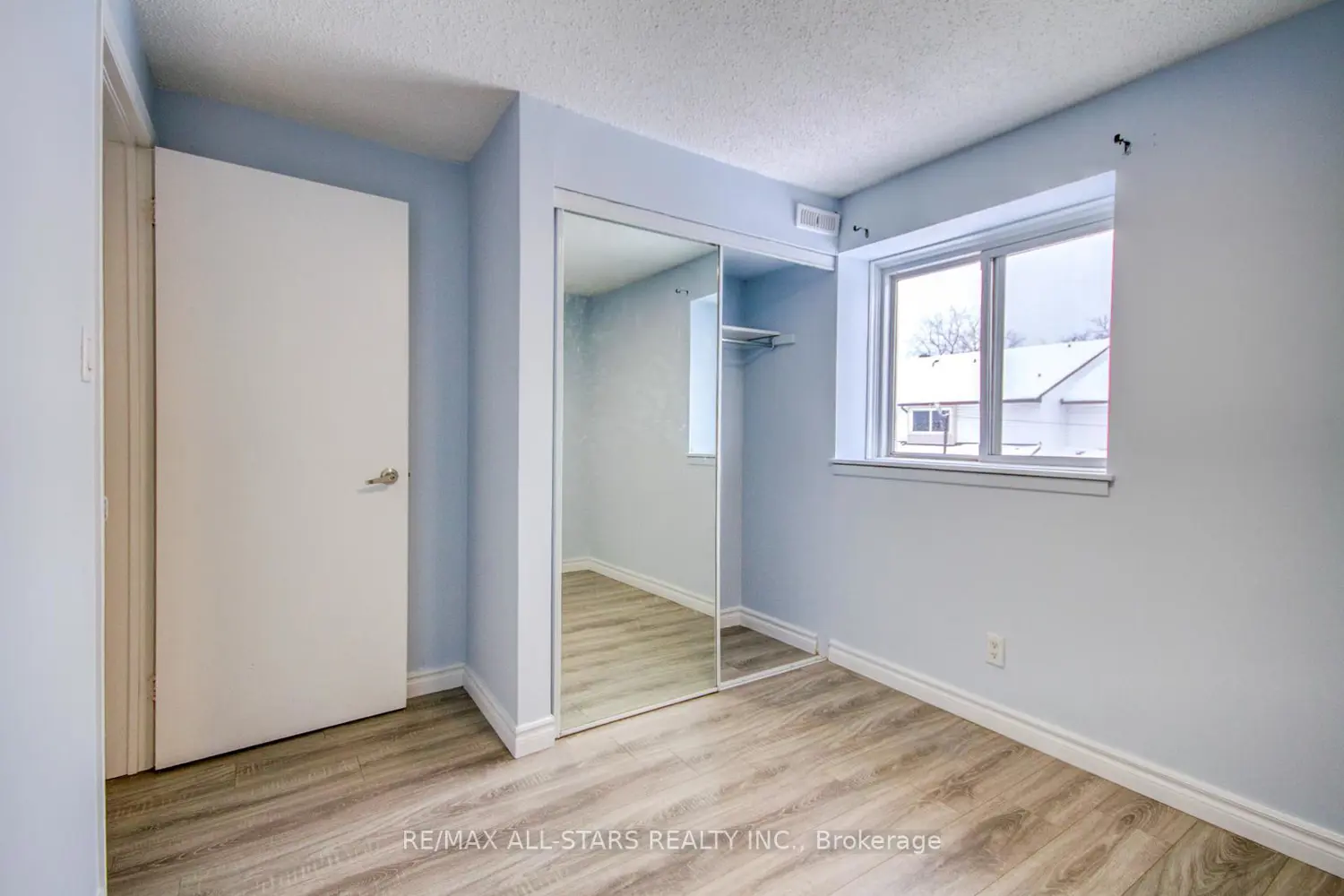 Additional image 11 of 50 Verne Crescent 10