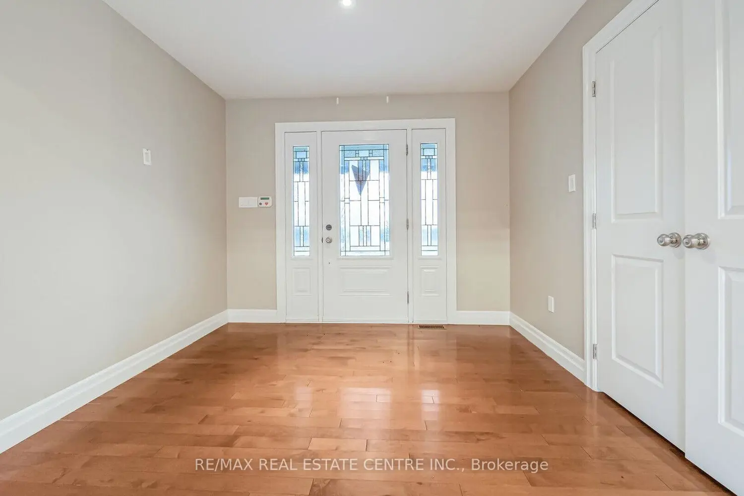 Additional image 2 of 294288 8Th Line