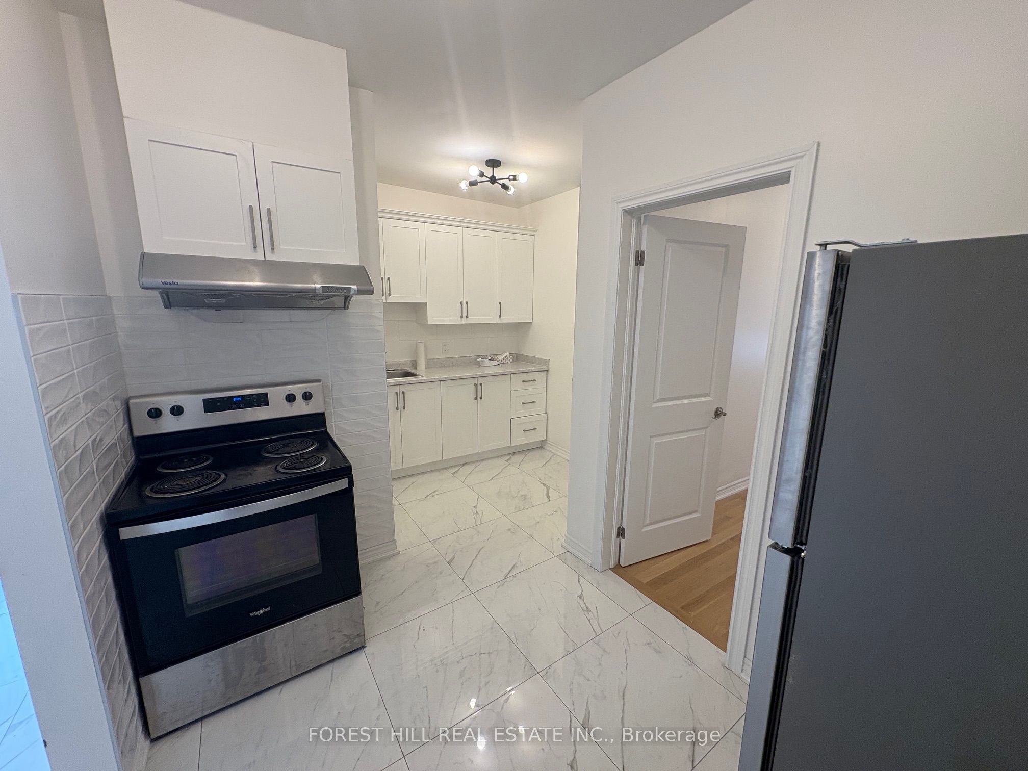 Additional image 5 of C-756 Queen Street W, Toronto, ON, M6J 1E9