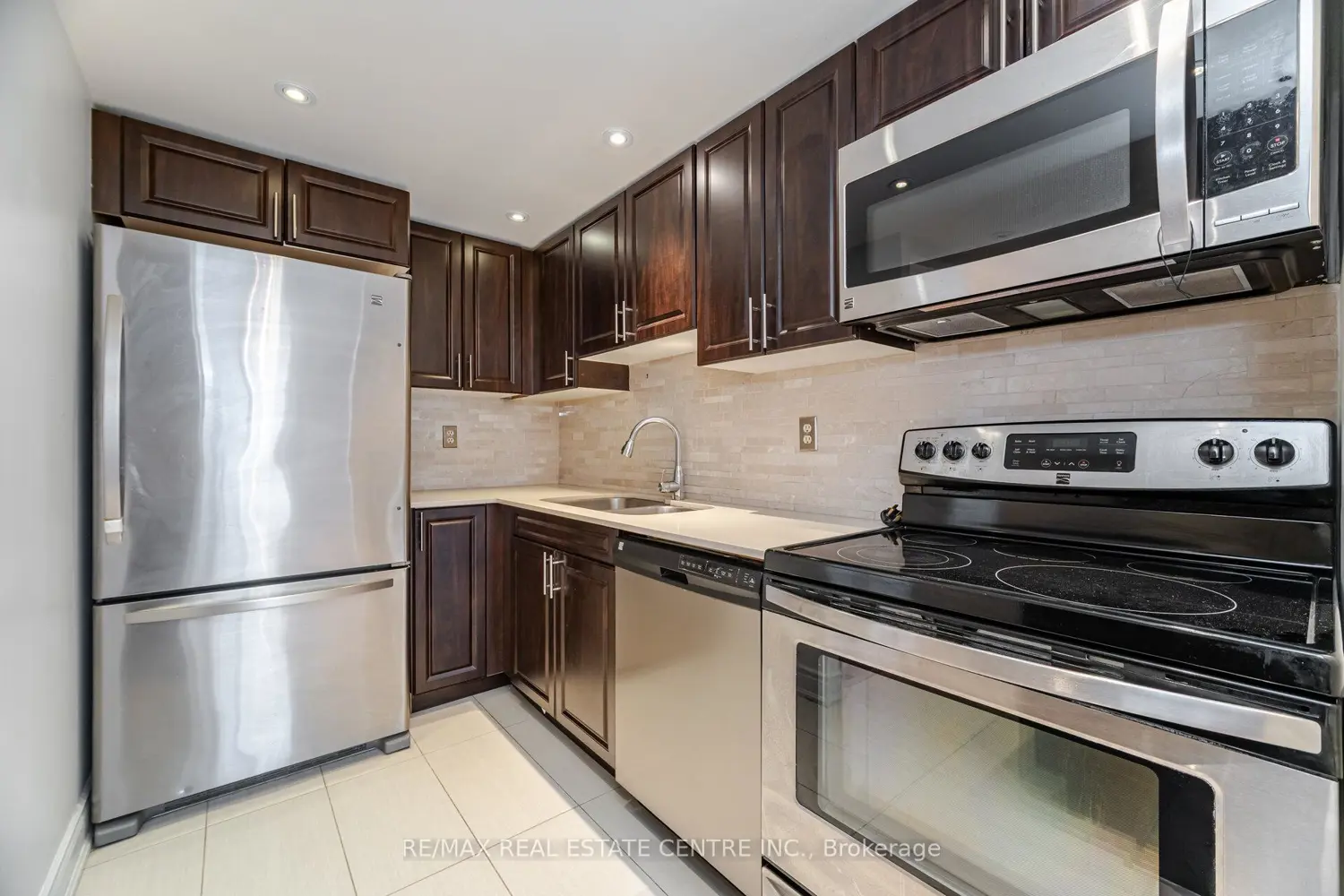 Additional image 8 of 115 Hillcrest Avenue 811