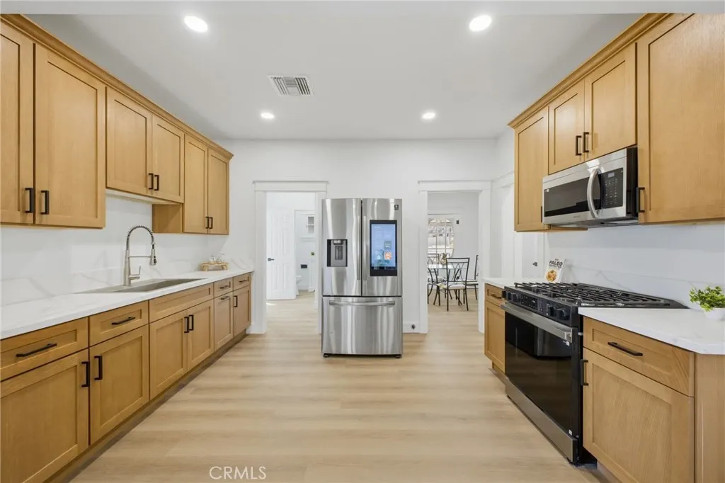 Additional image 82 of 661 N 4th St, Banning, CA 92220