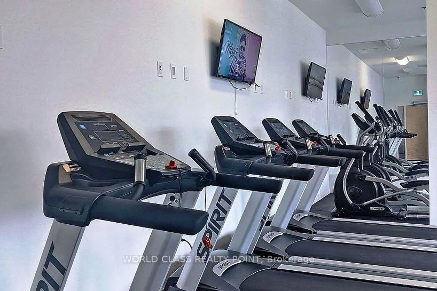 Additional image 18 of 1900 Simcoe Street 633