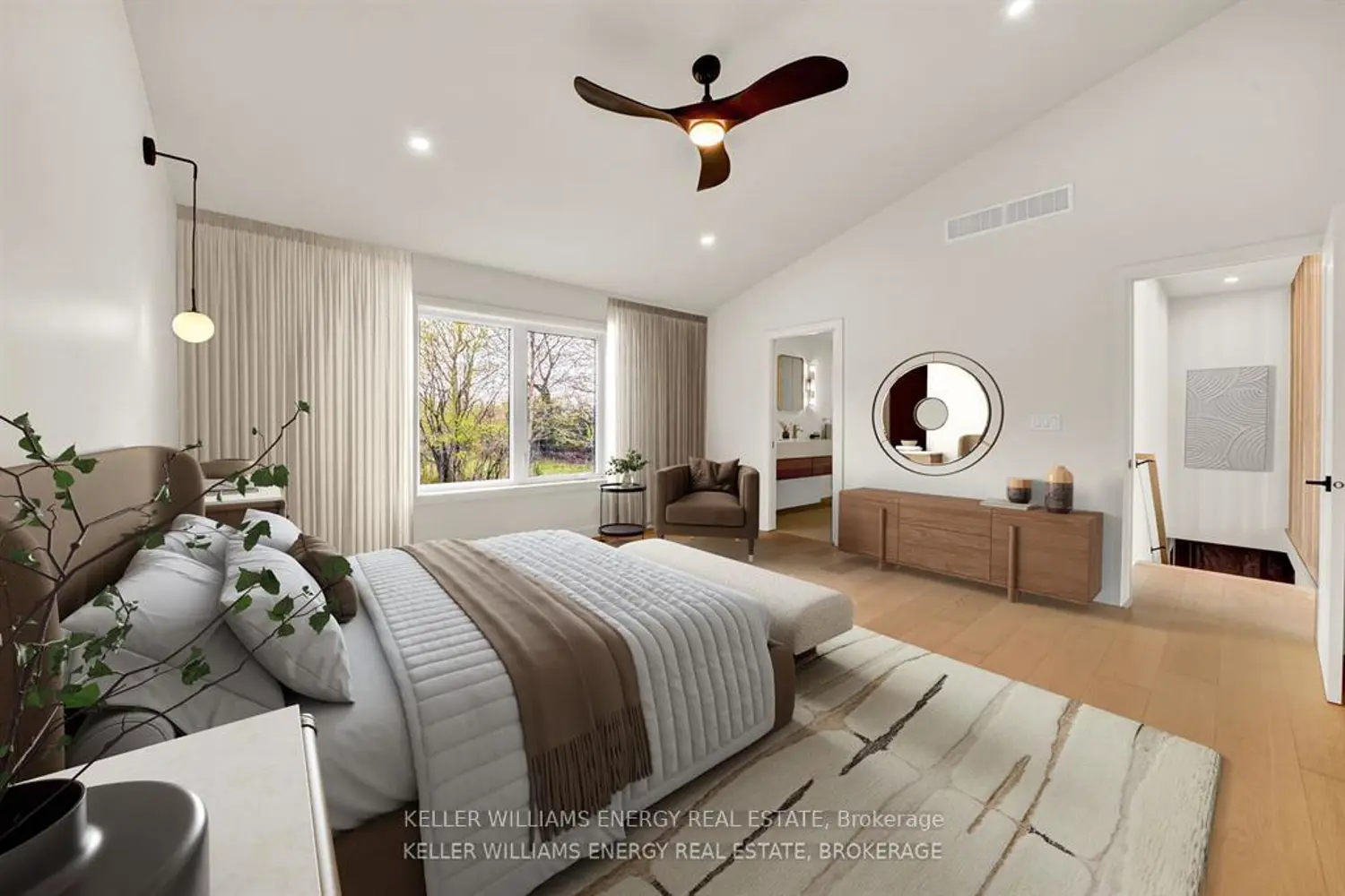 1032 Burr Road photo 2