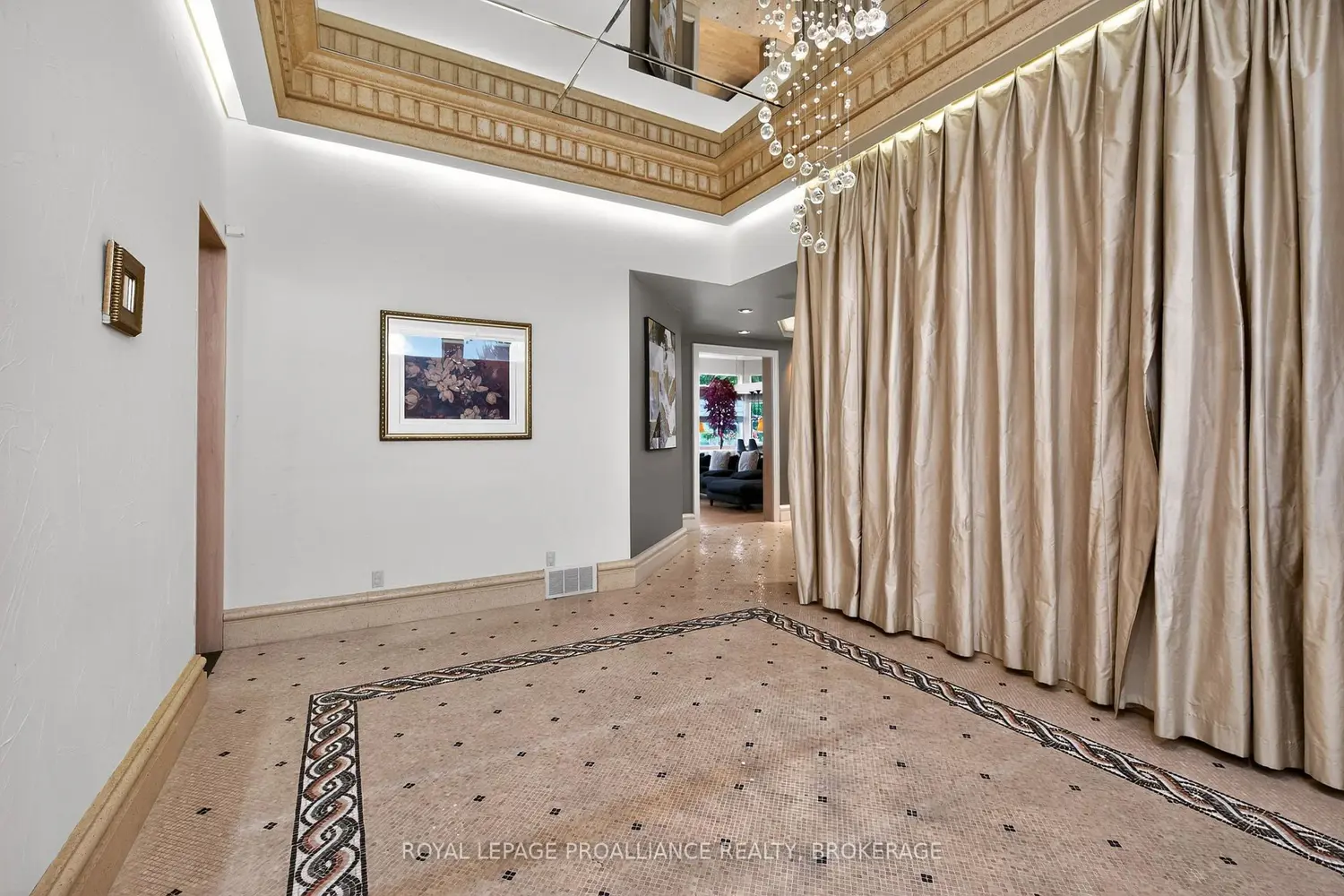 Additional image 3 of 3 Authors Lane