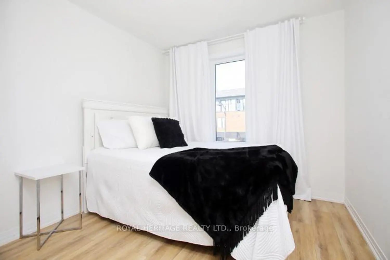 Additional image 7 of 5 Klein Way