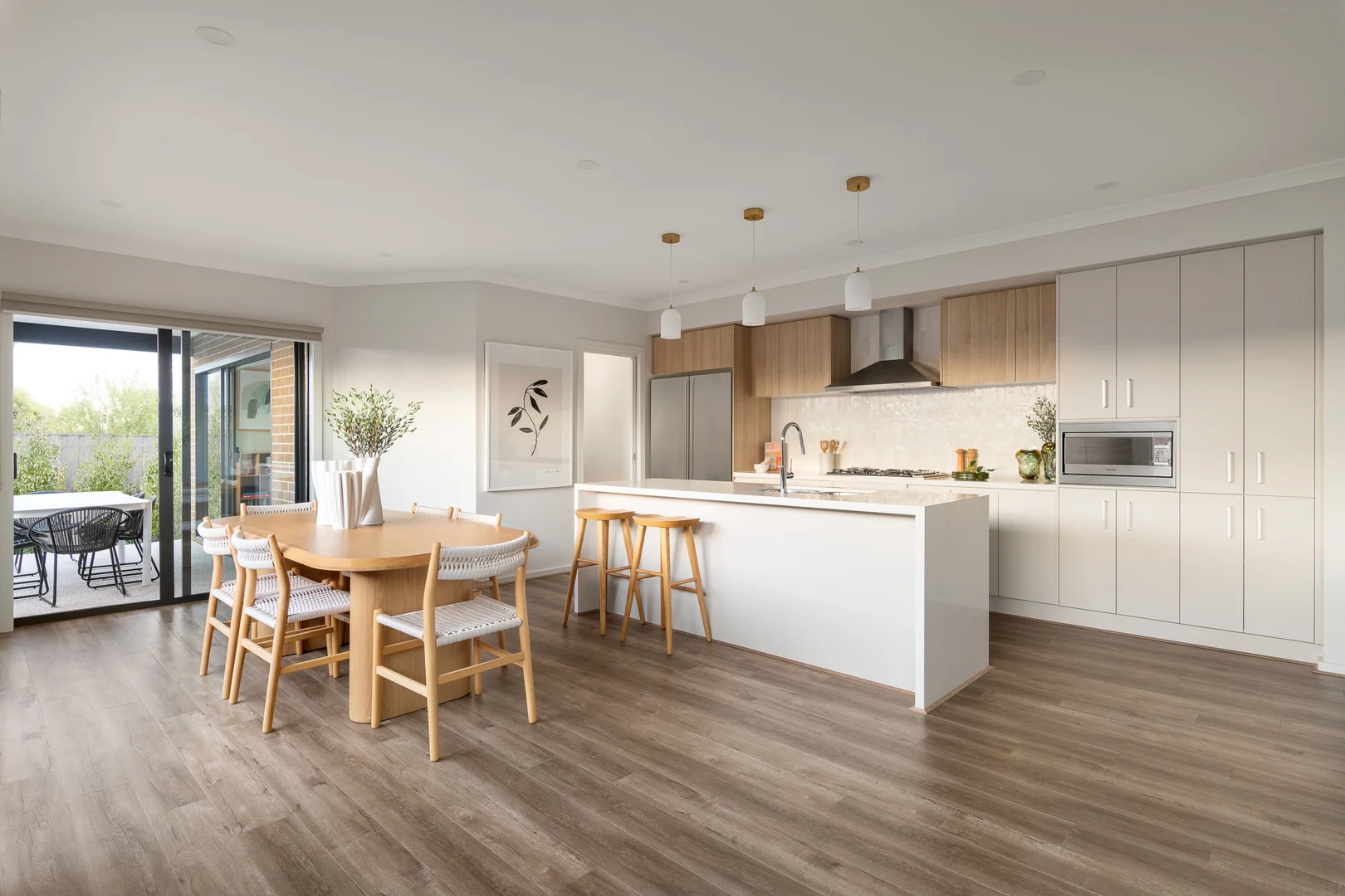 Additional image 4 of 258 Manor Lakes Boulevard, Manor Lakes VIC 3024