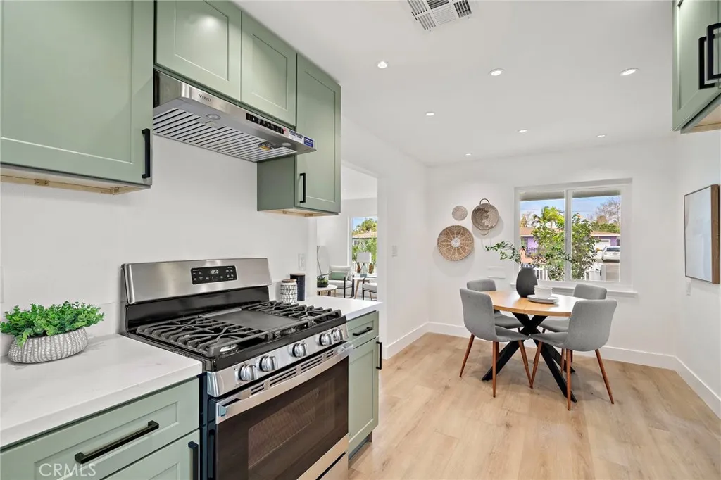 Additional image 47 of 1410 W Camden Place, Santa Ana, CA 92704