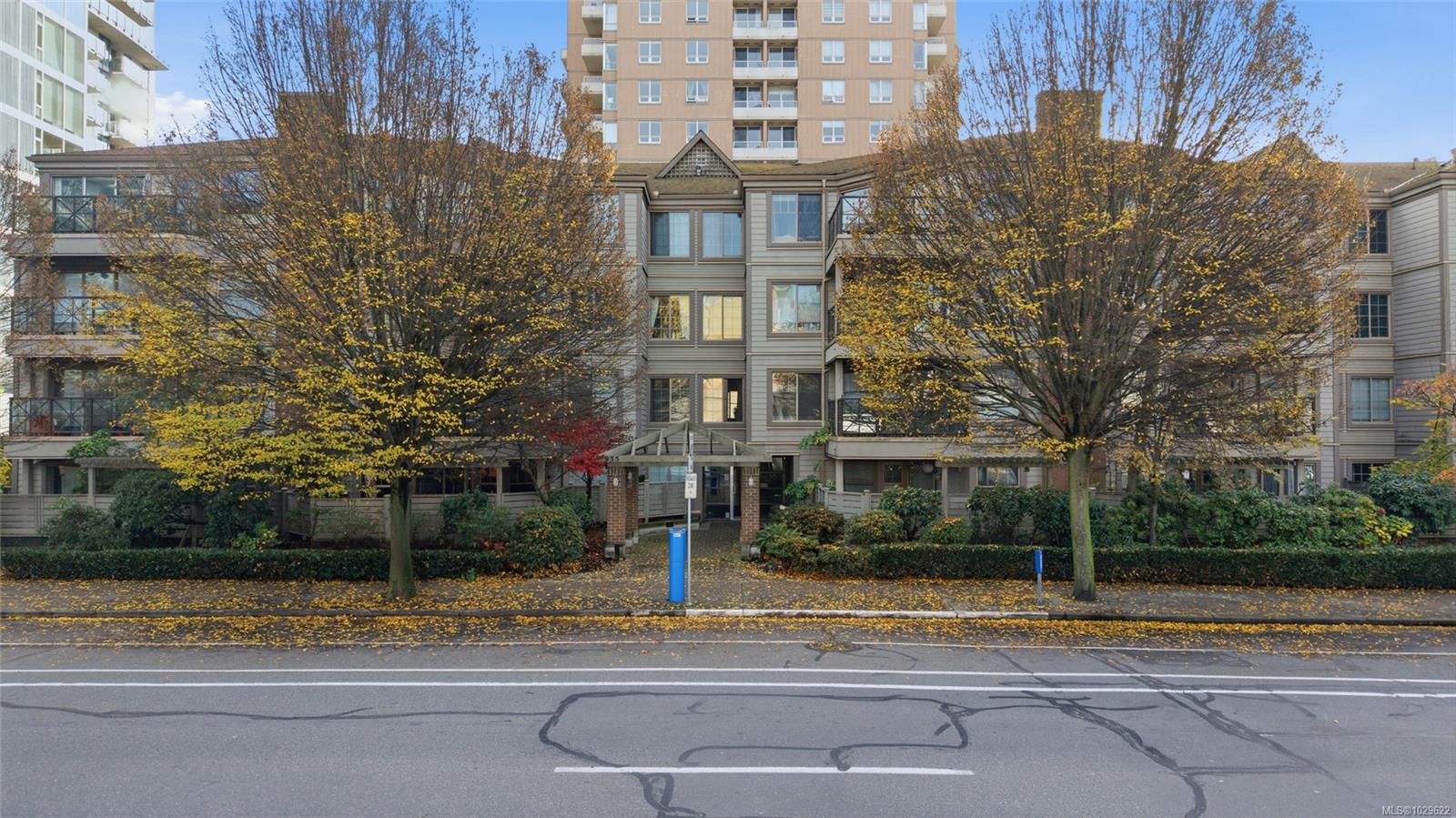 305-935 Johnson Street, Victoria, BC, V8V 3N5