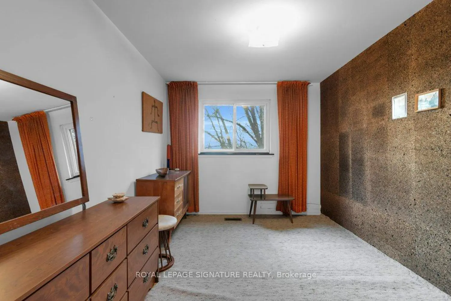 Additional image 10 of 28 Stately Way