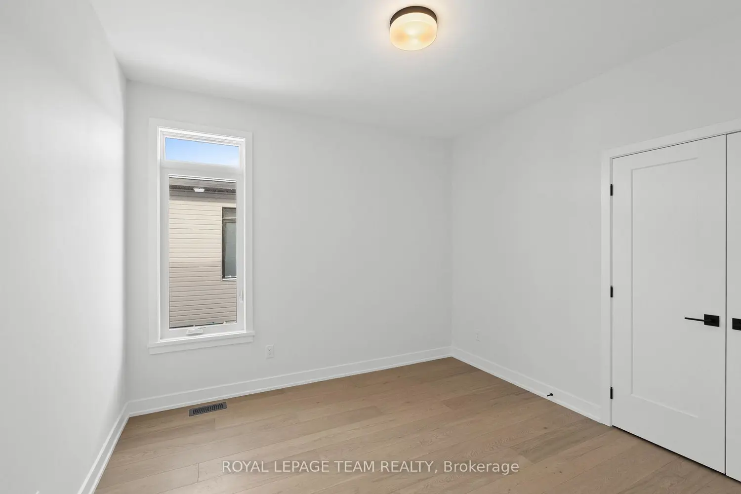 Additional image 14 of 1051 Moore Street