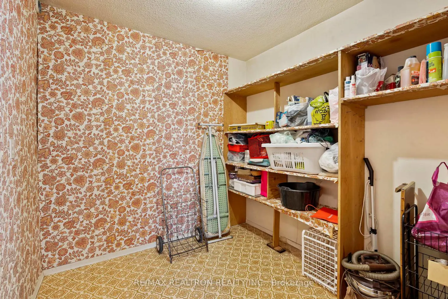 Additional image 13 of 155 Marlee Avenue 909