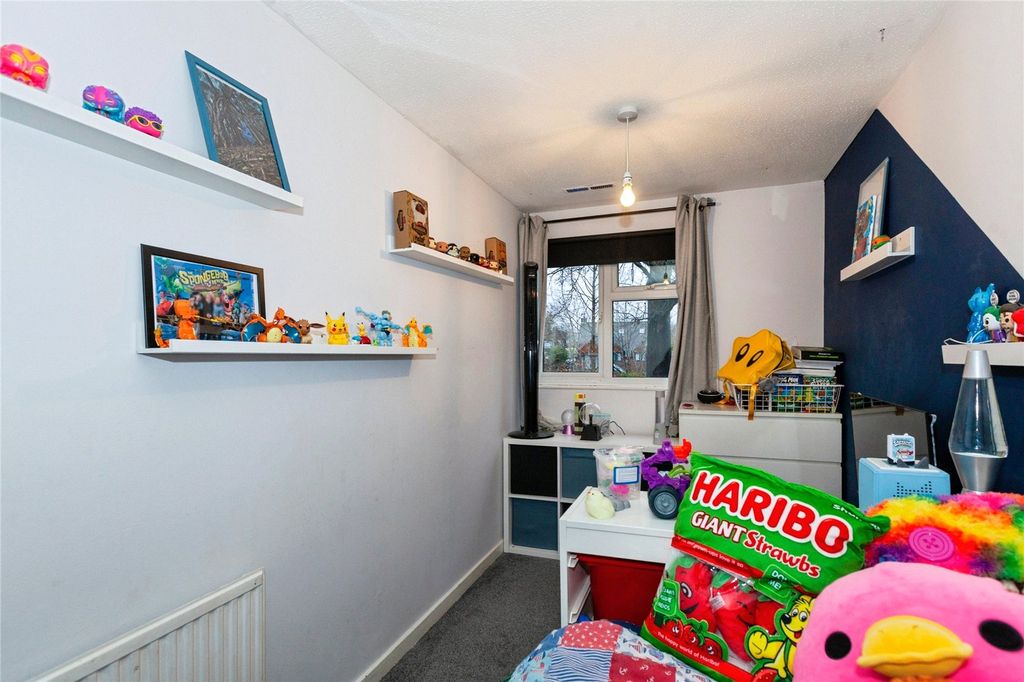 Additional image 23 of 4 bed semi-detached house for saleCox Green Lane, Maidenhead, Berkshire SL6